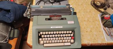 macchina da scrivere 