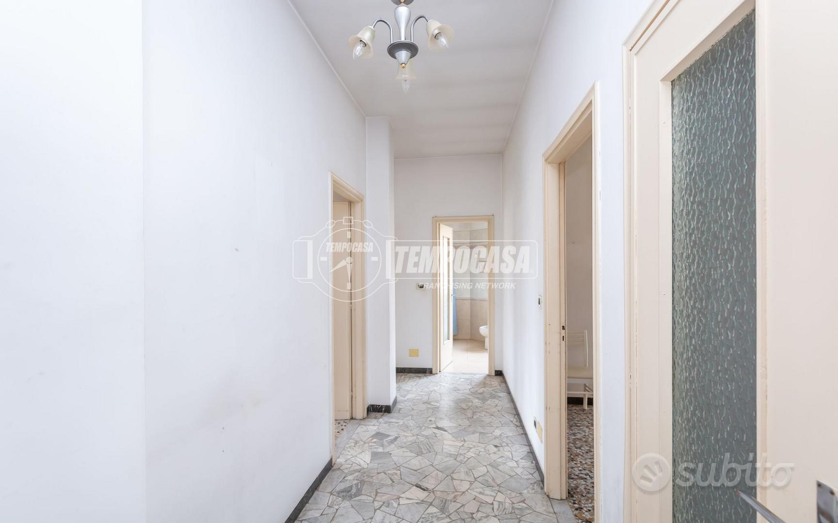 Apartment in Chieri, Torino - Vista 5