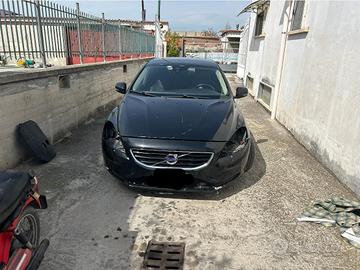 ricambi volvo v40 d2 2014