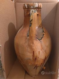 Giara  (in dialetto Pugliese CAPASONE)