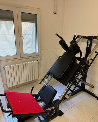 Attrezzi per palestra professionali
