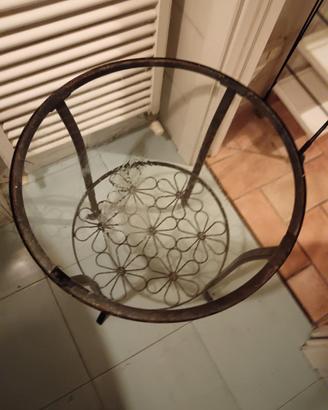 Set mobili di vario genere. Luogo