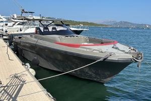 Domina Yachts 42 Walkaround