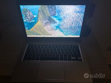 Asus ux303L i5 5generazione ssd 250 Samsung 8gb ra