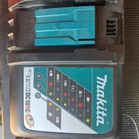 carica batteria Makita