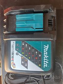carica batteria Makita