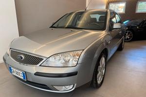 FORD MONDEO 2.2 TDCI GHIA BERLINA