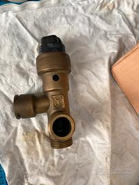 Valvola caldaia vaillant