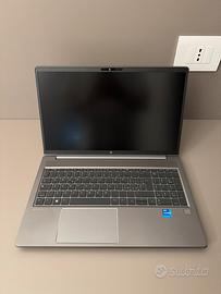 HP ZBOOK POWER G10 WORKSTATION PORTATILE