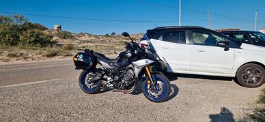 moto Yamaha tracer GT900 