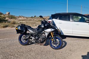moto Yamaha tracer GT900 