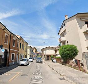 Bilocale in Via Scuderlando