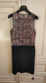 Abito o vestito come nuovo.Tg 44 Stradivarius 