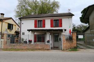 🏡 Casa singola zona Villadose