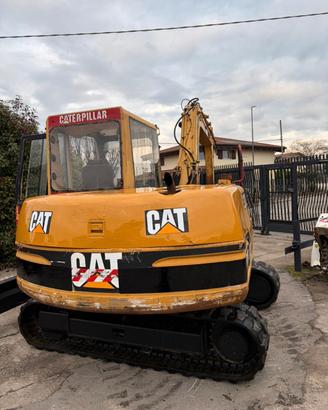E286 - Escavatore 80 q Caterpillar 307B