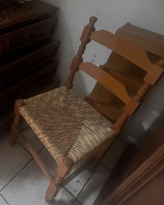 Sedie in legno impagliate