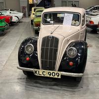 Morris Eight anni 40