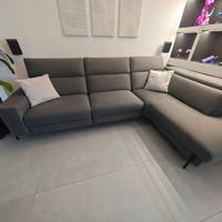 Divano relax Samoa Divani con sedute elettriche