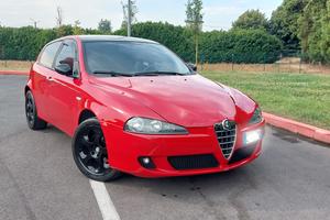 ALFA ROMEO 147 1.9 JTDM BLACK LINE 