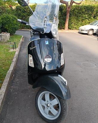 mod. Piaggio Vespa gts 250 ie Iscritta Asi