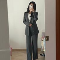 Completo grigio laurea