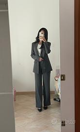 Completo grigio laurea