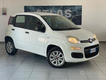 Fiat Panda 0.9 TwinAir Turbo Natural Power Lounge