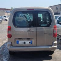 RICAMBI USATI AUTO PEUGEOT Partner Tepee 9HL Diese