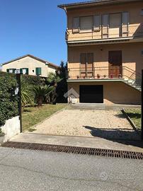PORZIONE DI TRIFAMILIARE A ANGUILLARA SABAZIA