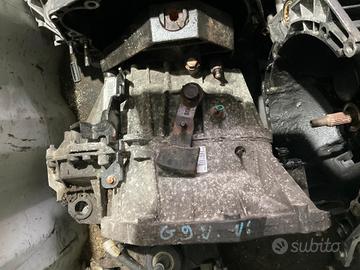 CAMBIO MANUALE G9UA6 2.5 6M RENAULT TRAFIC