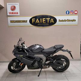 Triumph Daytona 660 - 2024