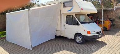 Camper Ford