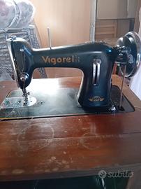 macchina per cucire 