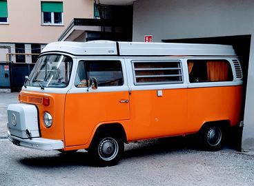 Camper Volkswagen T2 Westfalia 1977