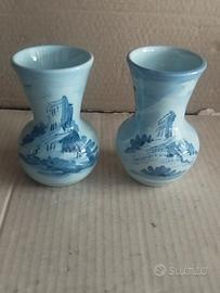 Ernan Albisola due vasi di ceramica decorati a man