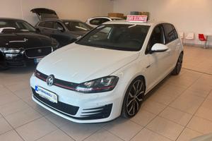 Volkswagen Golf GTI Performance 2.0 TSI 230 CV DSG
