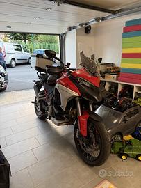 Ducati Multistrada V4S