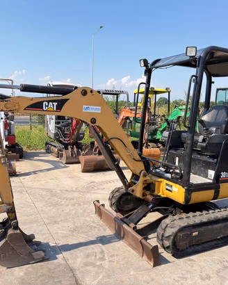 Mini escavatore CAT 301.8