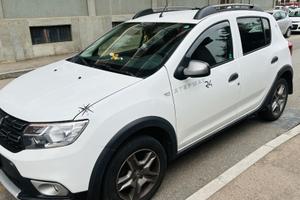 Dacia sandero stepwey  tce gpl