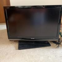 Sharp AQUOS 32" – TV funzionante con HDMI