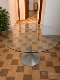 Tavolo da salone o cucina