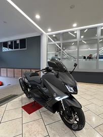 Yamaha TMAX 530 Tech Max