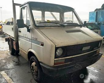 RICAMBI Iveco Daily 35.8 CASSONATO 2.4 D anno 1982