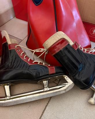 Pattini da ghiaccio con borsa in pelle