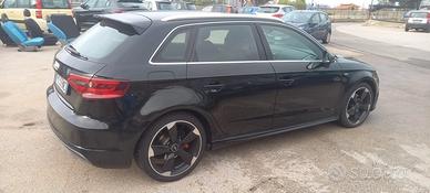 Audi A3 2.0 TDI 150 CV - S-LINE - CERCHI IN LEGA