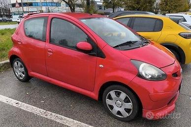 Toyota Aygo 1.0 12V VVT-i 5 porte
