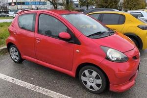 Toyota Aygo 1.0 12V VVT-i 5 porte