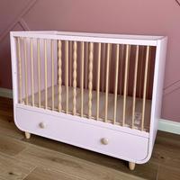 Lettino con cassetto rosa Myllra Ikea