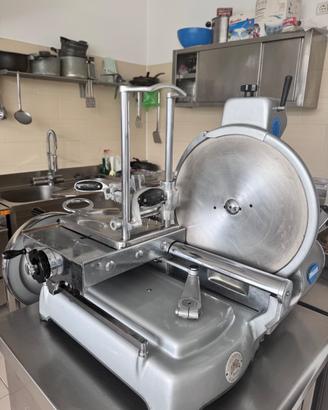 Affettatrice Omas tipo Berkel