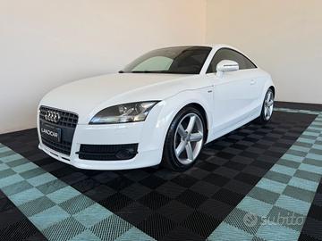 Audi TT Coupé 1.8 TFSI Advanced plus S-LINE